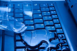 notebook sıvı teması